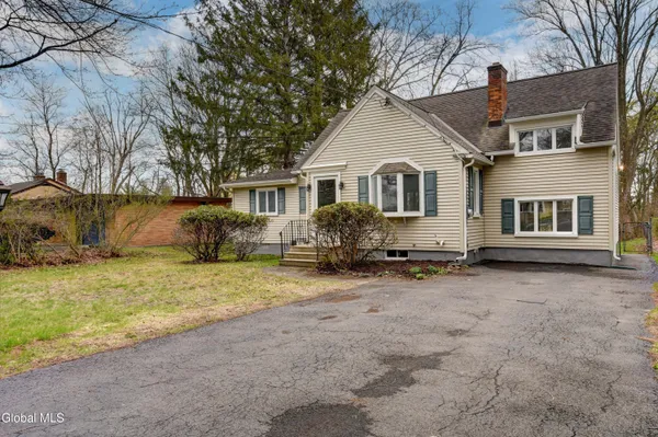 $339,000 | 968 New Scotland Road, Albany, NY 12208