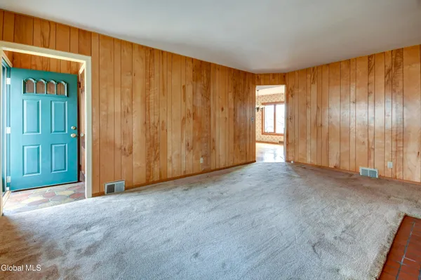 $339,000 | 968 New Scotland Road, Albany, NY 12208