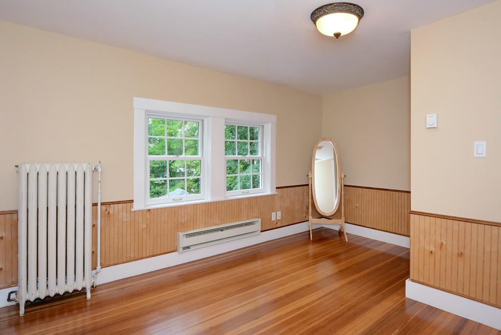 29 Gammons Road Newton, MA 02468 - Photo 14 of 27