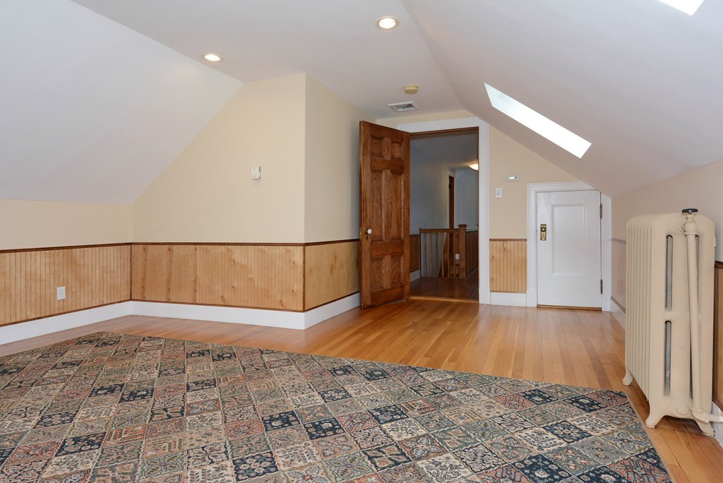 29 Gammons Road Newton, MA 02468 - Photo 15 of 27