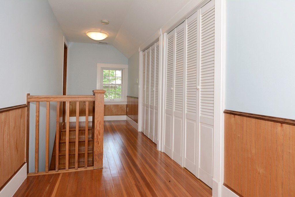 29 Gammons Road Newton, MA 02468 - Photo 16 of 27