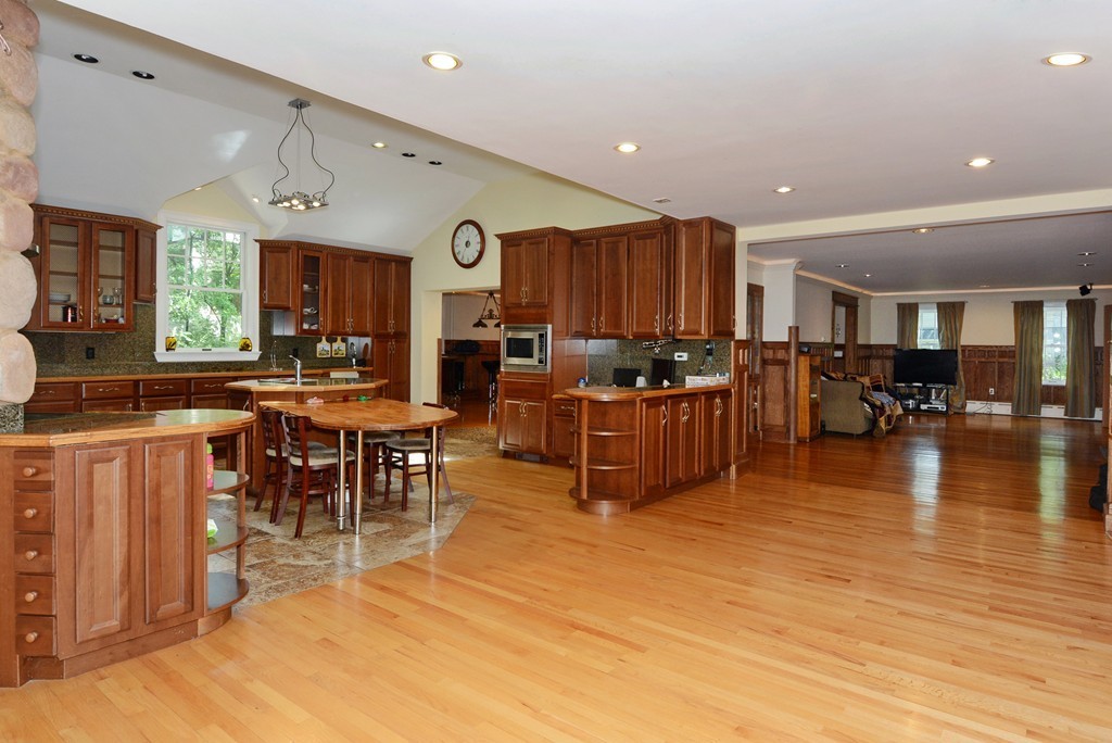 29 Gammons Road Newton, MA 02468 - Photo 19 of 27