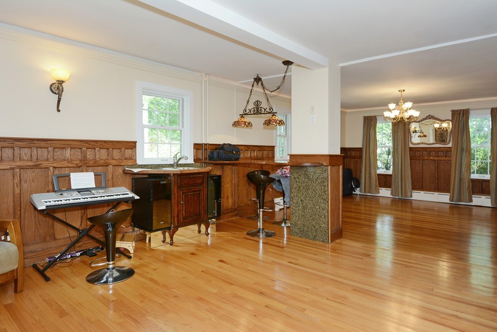 29 Gammons Road Newton, MA 02468 - Photo 24 of 27