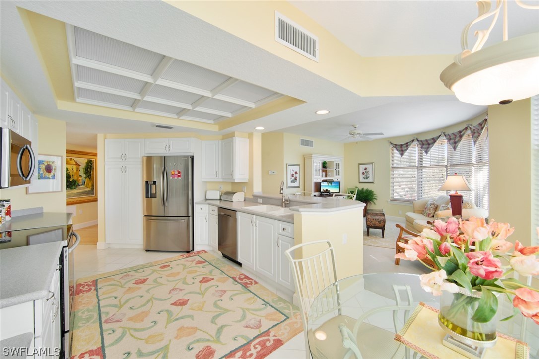 2619 Wulfert Road, Unit 3 Sanibel, FL 33957 - Photo 3 of 49 Gallery Image 3