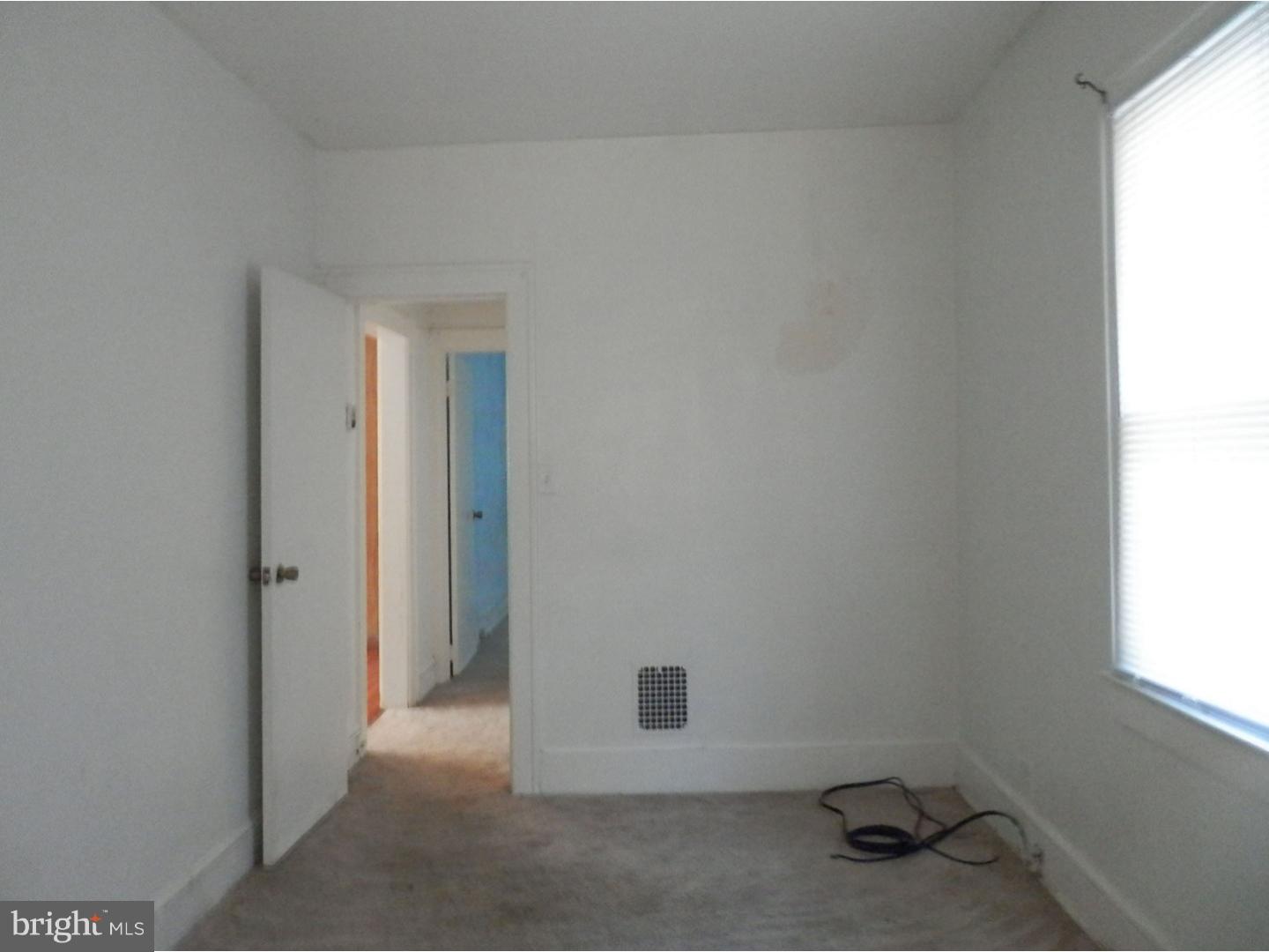 505 Weeks Avenue Riverside, NJ 08075 - Photo 8 of 17 Bedroom - Main