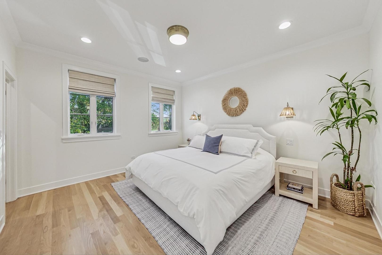 1509 West School Street, Unit 1 Chicago, IL 60657 - Photo 5 of 11