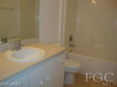 $1,800 | 2112 Chiquita Boulevard North, Cape Coral, FL 33993