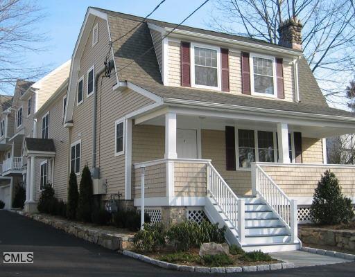 439 Glenbrook Road, Unit D Stamford, CT 06906 - Photo 1 of 1 front view of a house