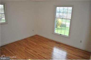 1179 Long Valley Road Westminster, MD 21158 - Photo 15 of 25 Bath (Master)