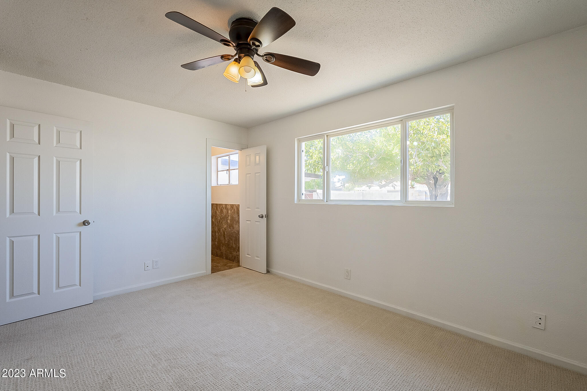 3344 West Charter Oak Road Phoenix, AZ 85029 - Photo 20 of 28 Charter-24