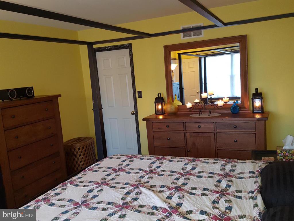 35 Spring Street Mountville, PA 17554 - Photo 9 of 23 Gallery Image 9