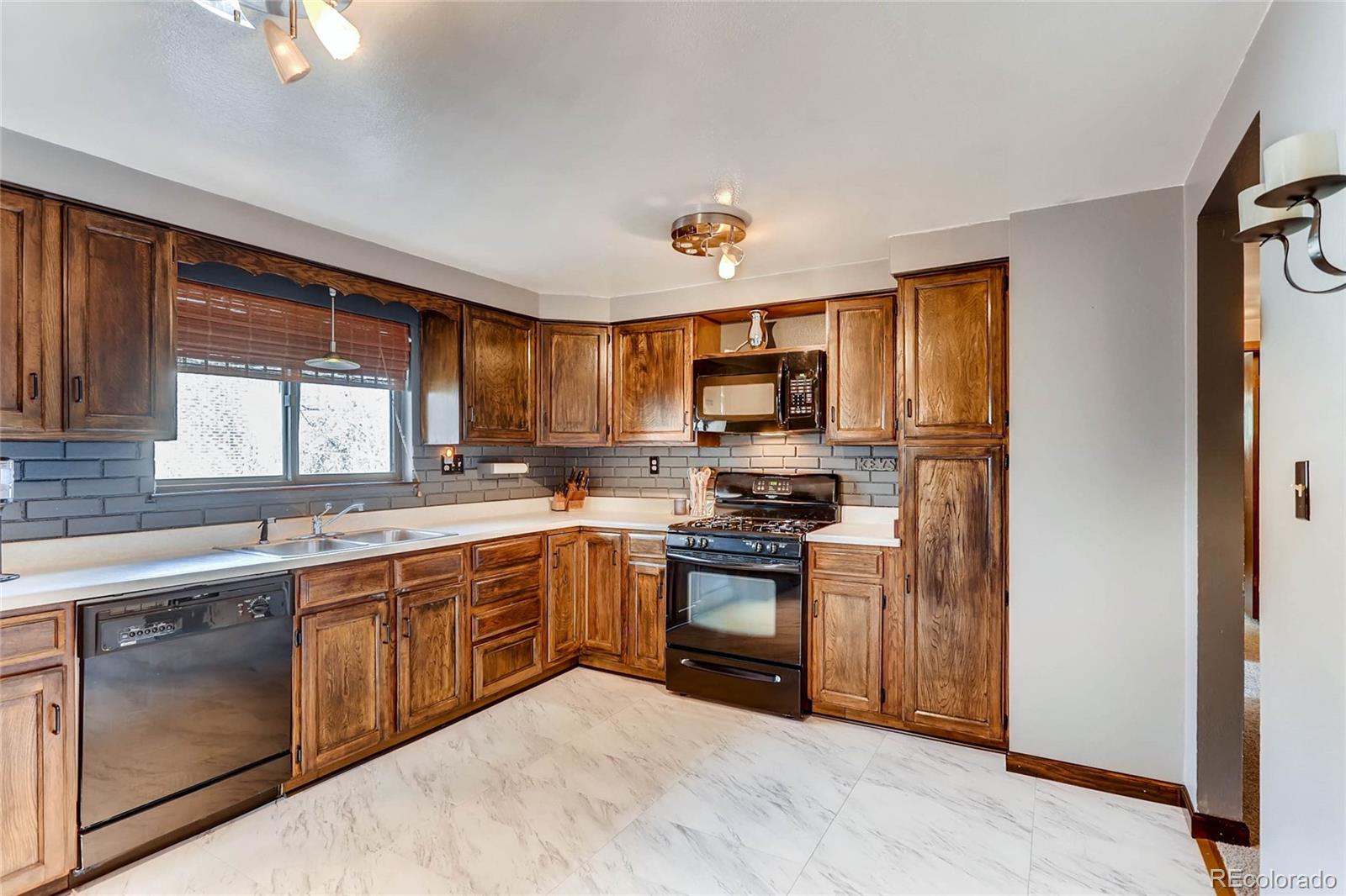 6897 Harvest Road Boulder, CO 80301 - Photo 11 of 28 Gallery Image 11