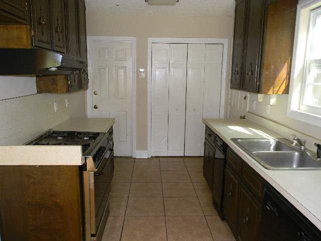 882 Kingsway Road, Unit 2 Tallahassee, FL 32301 - Photo 15 of 21 Gallery Image 15