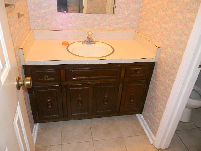 882 Kingsway Road, Unit 2 Tallahassee, FL 32301 - Photo 6 of 21 Gallery Image 6