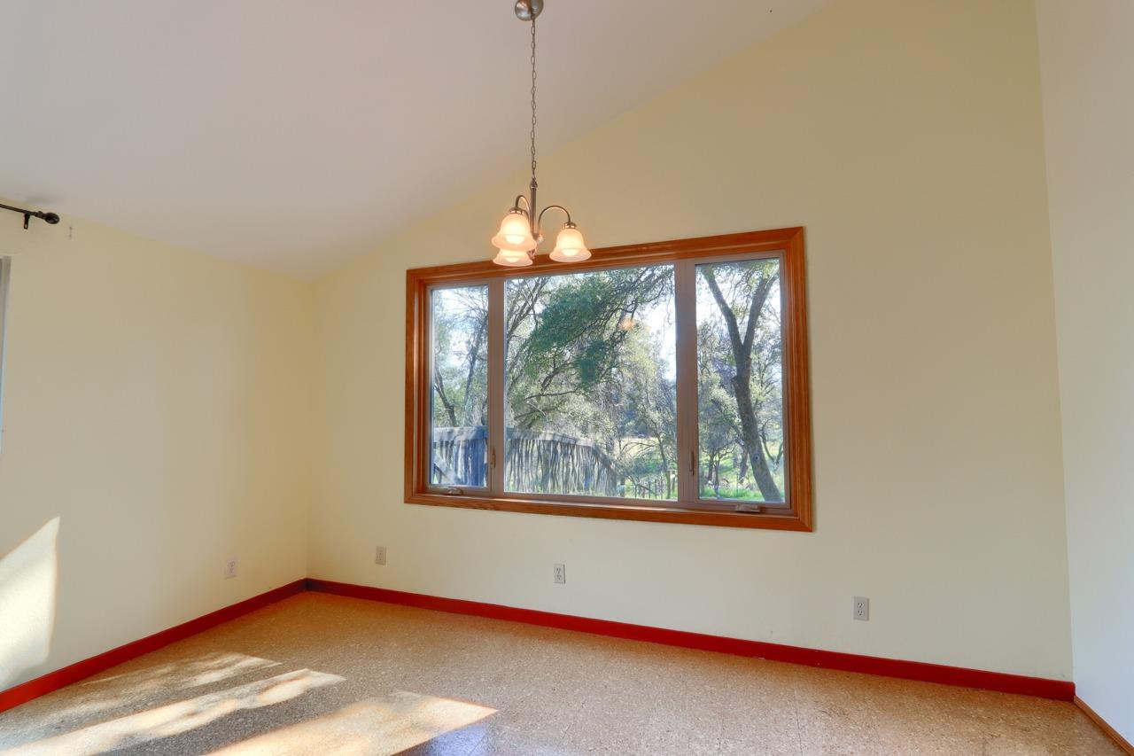 4932 Jacobs Road Mariposa, CA 95338 - Photo 12 of 62 Gallery Image 12