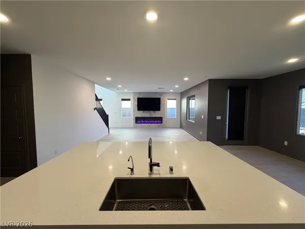 $3,000 | 9684 Abel Clf Street, Las Vegas, NV 89143