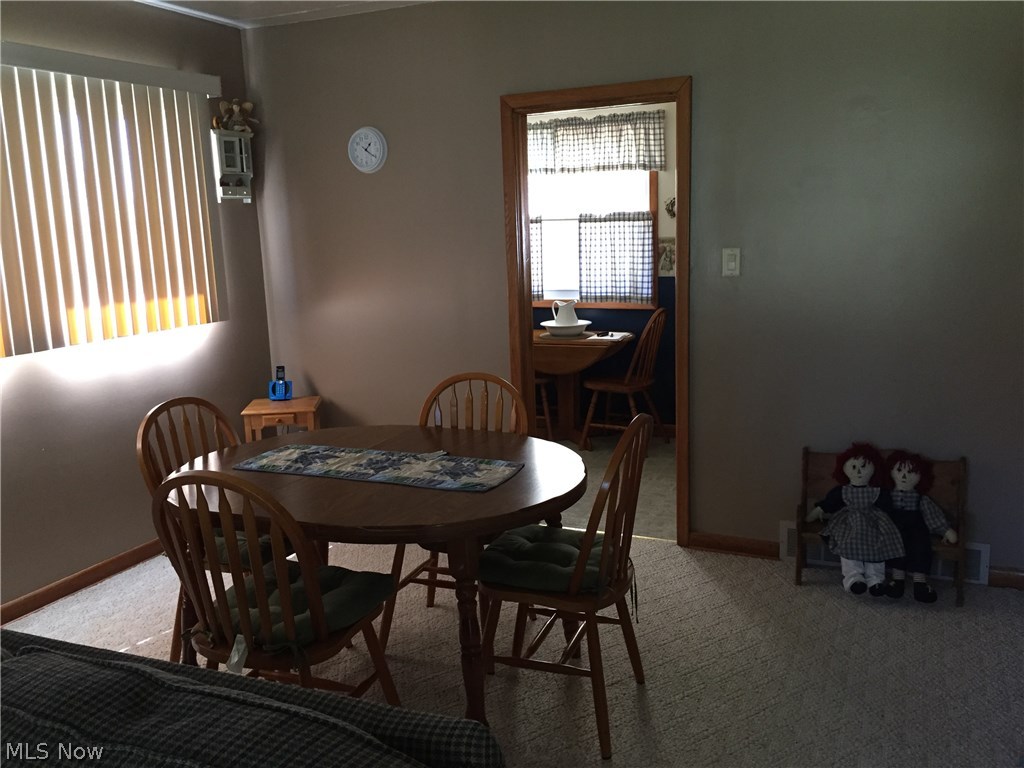 5922 Manchester Road Akron, OH 44319 - Photo 4 of 21