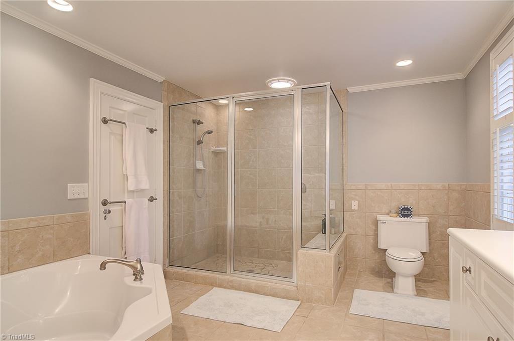 375 Roslyn Road Winston-Salem, NC 27104 - Photo 14 of 29 Gallery Image 14
