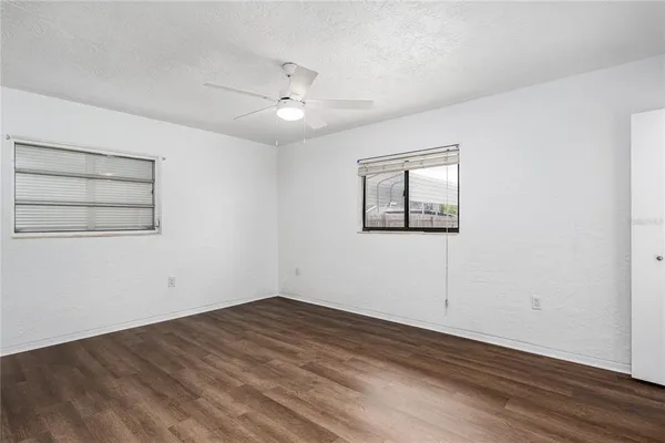 $2,250 | 5617 1st Avenue West, Bradenton, FL 34209