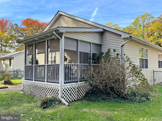 $355,000 | 17466 Audrey Road, Cobb Island, MD 20625