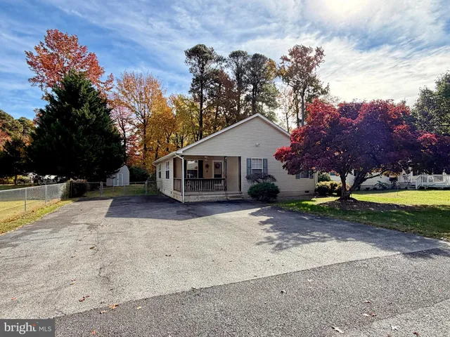 $355,000 | 17466 Audrey Road, Cobb Island, MD 20625