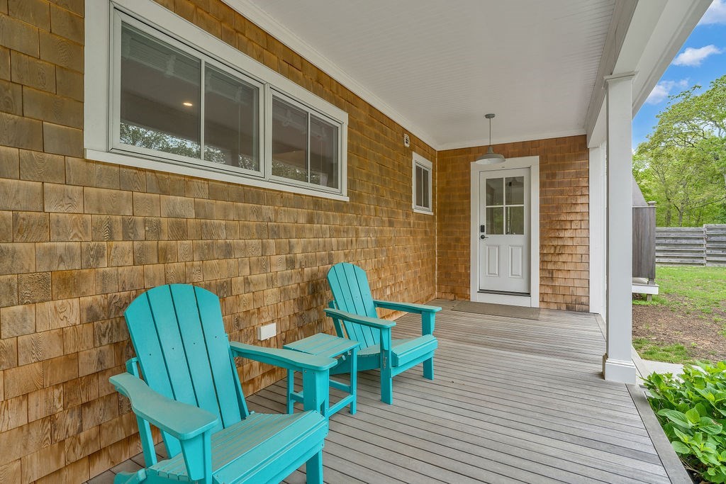 28 Grovedale Road Oak Bluffs, MA 02557 - Photo 37 of 40