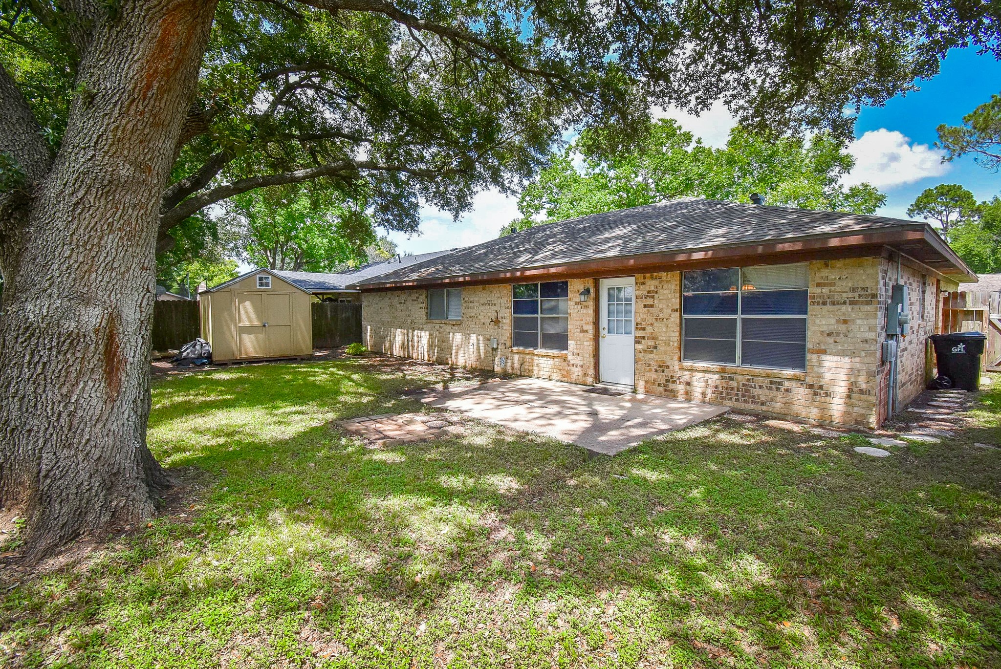 2014 Jones Street Rosenberg, TX 77471 - Photo 29 of 33