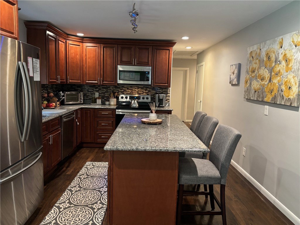 631 Hill Farm Road Coventry, RI 02816 - Photo 11 of 21