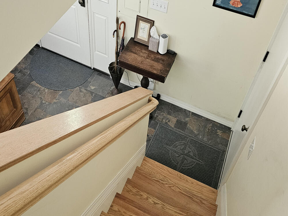 1004 Bremen Road Waldoboro, ME 04572 - Photo 27 of 63 Foyer stairs to 2nd Level.