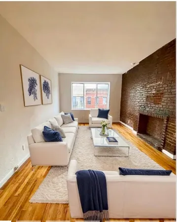 $3,050 | 441 East 83rd Street, Unit 4B | Upper East Side