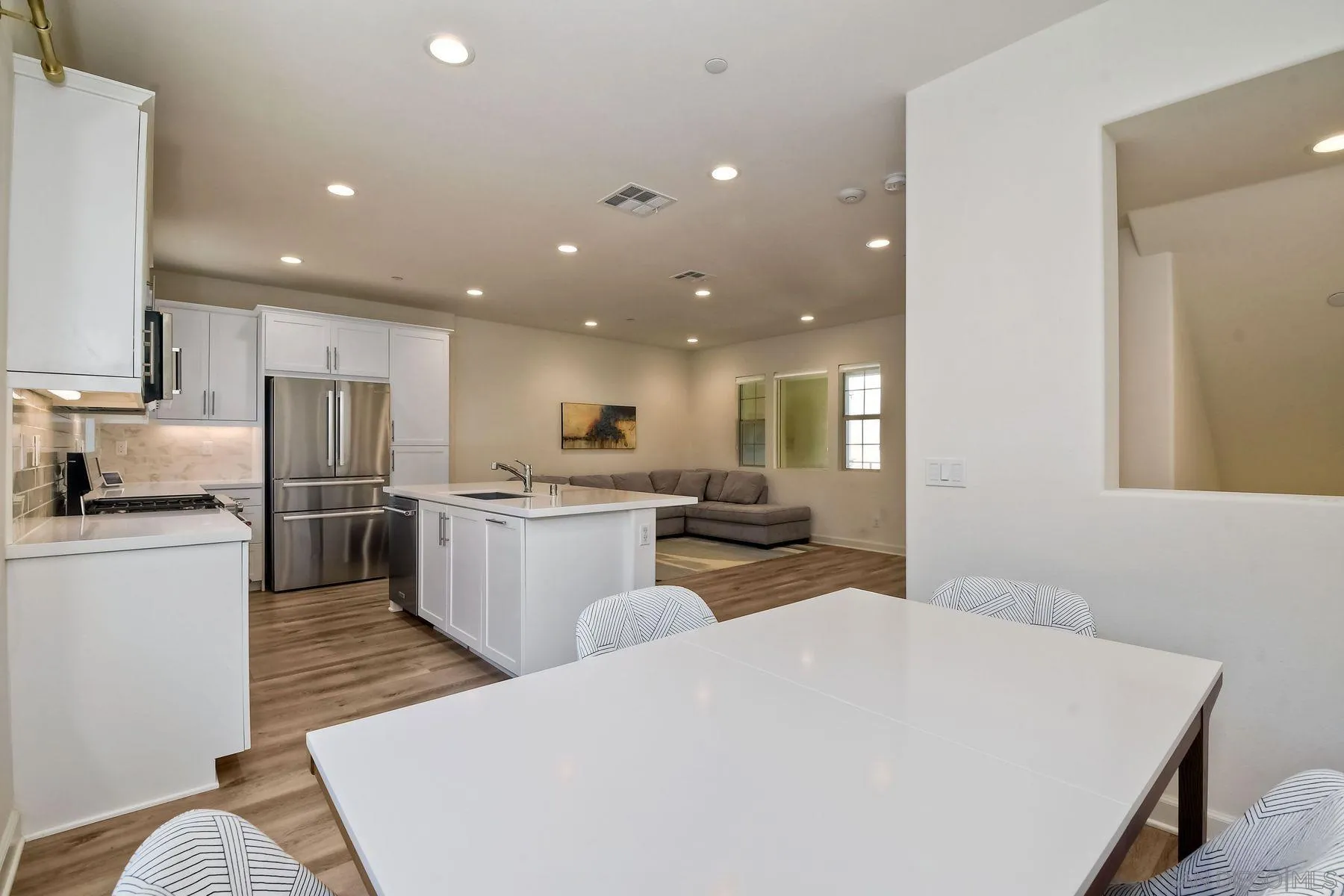 912 Slate Street San Marcos, CA 92078 - Photo 6 of 29