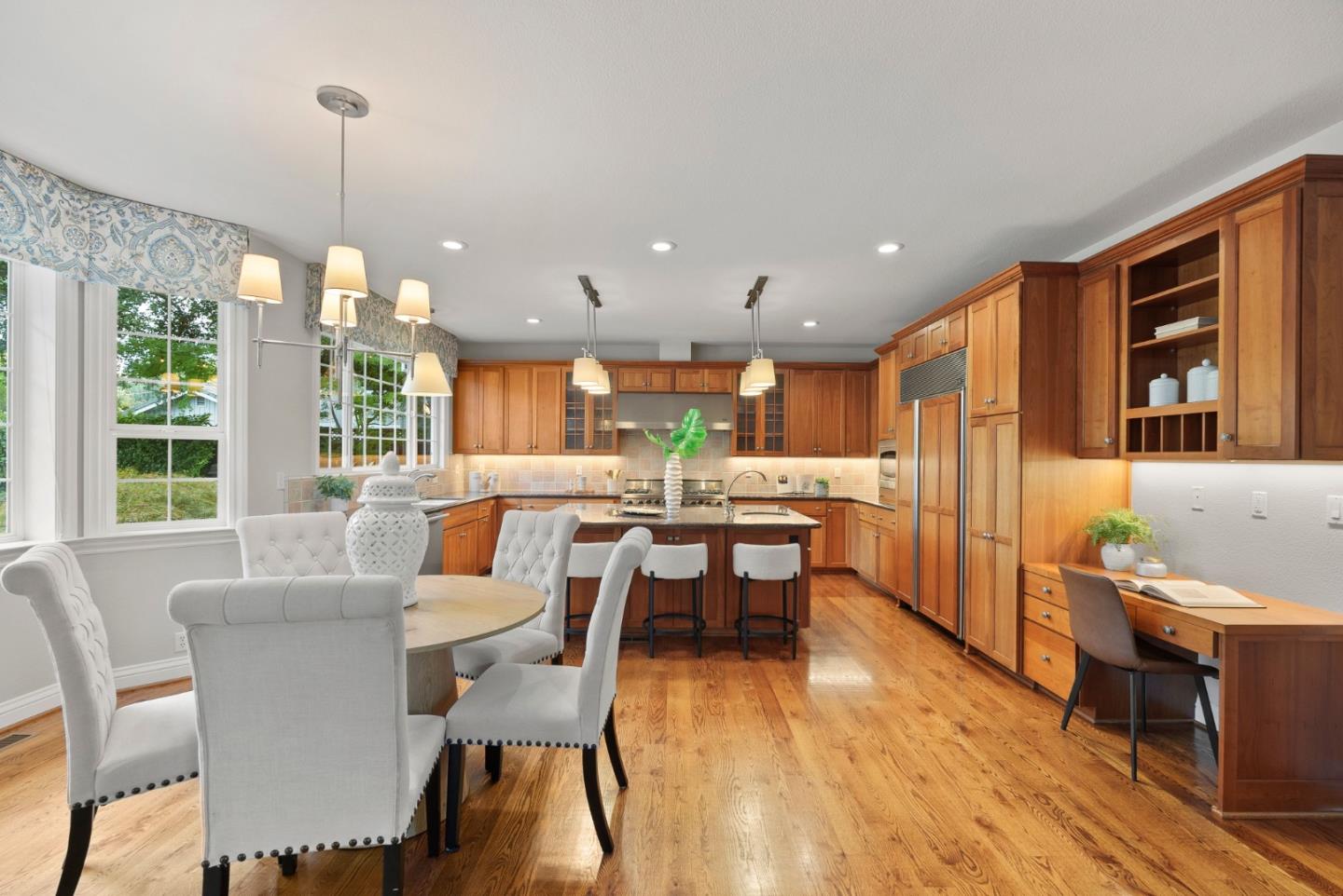 1335 Grant Road Los Altos, CA 94024 - Photo 29 of 103 Gallery Image 29