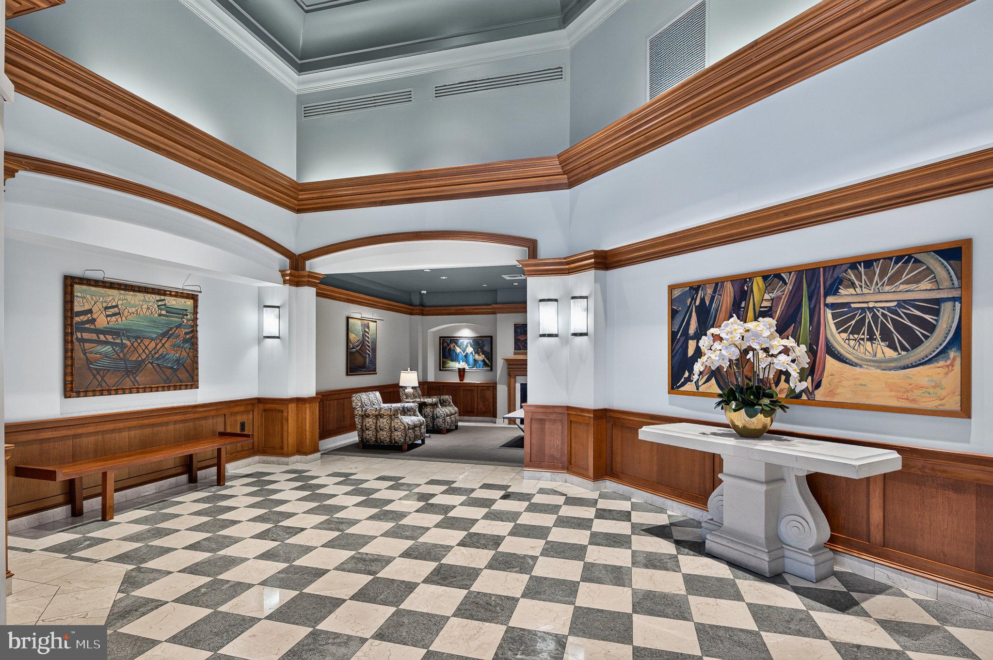 Front Foyer & Concierge