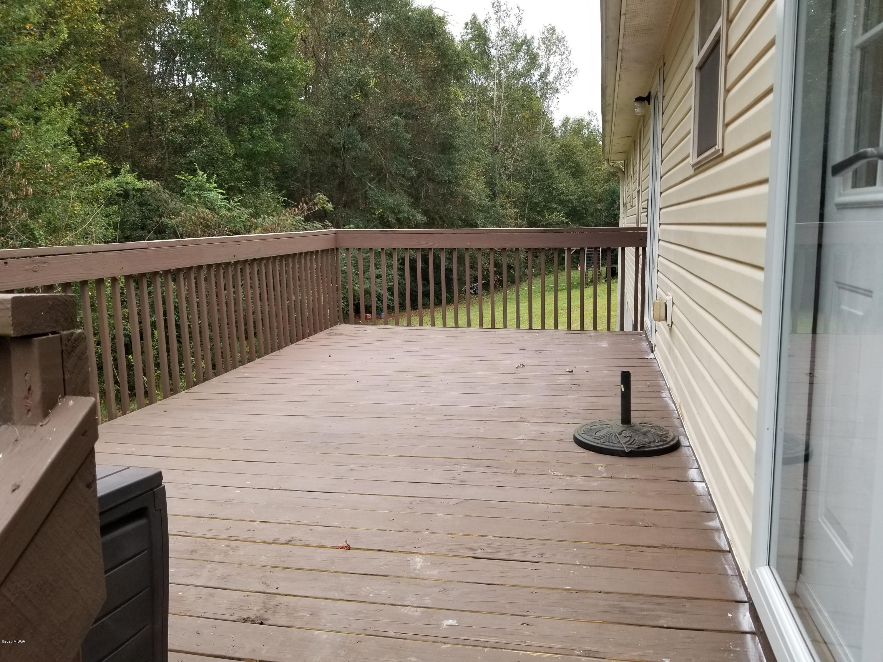 104 Cedar Ridge Road Forsyth, GA 31029 - Photo 15 of 17 deck