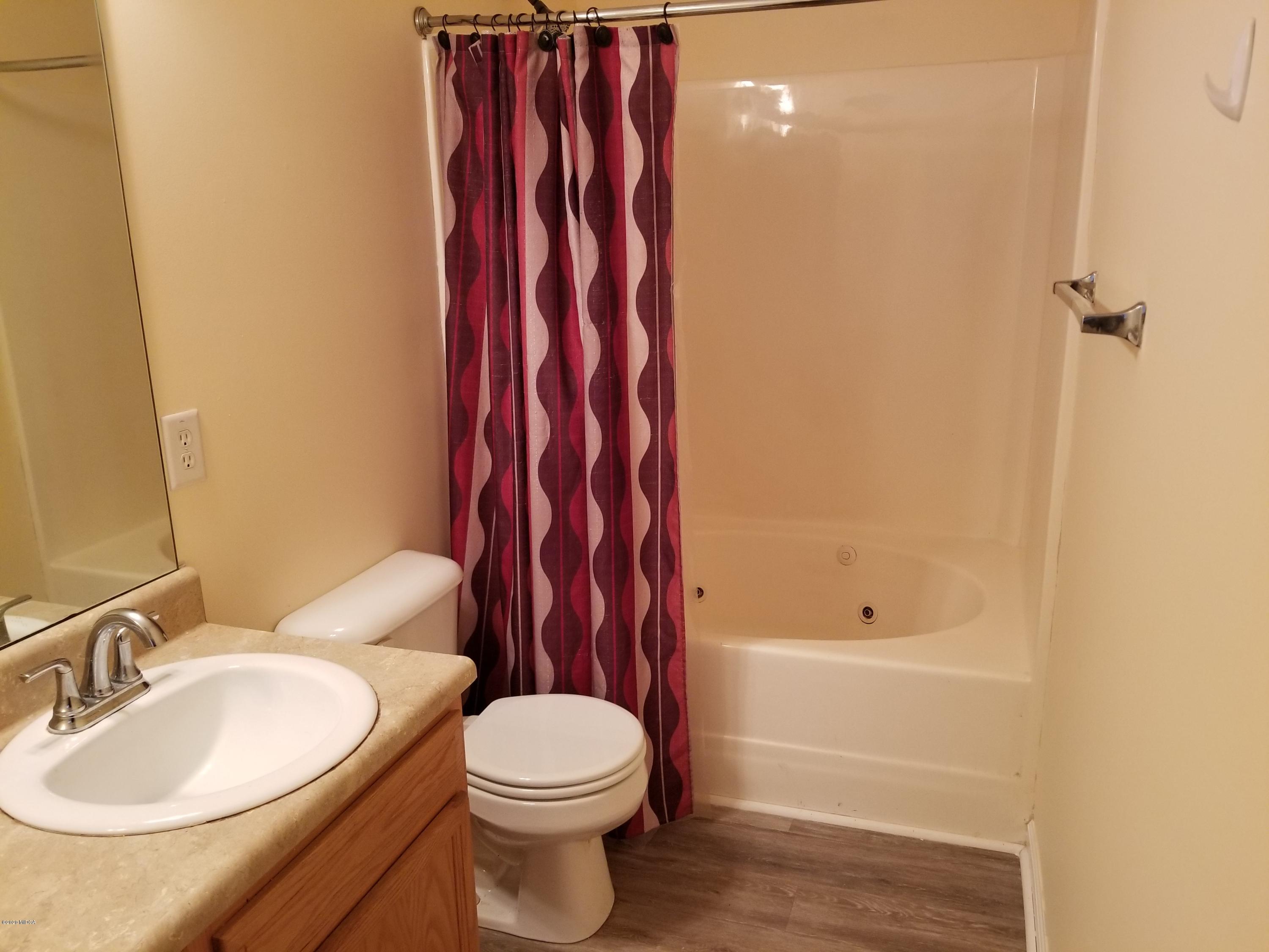 104 Cedar Ridge Road Forsyth, GA 31029 - Photo 10 of 17 masterbath