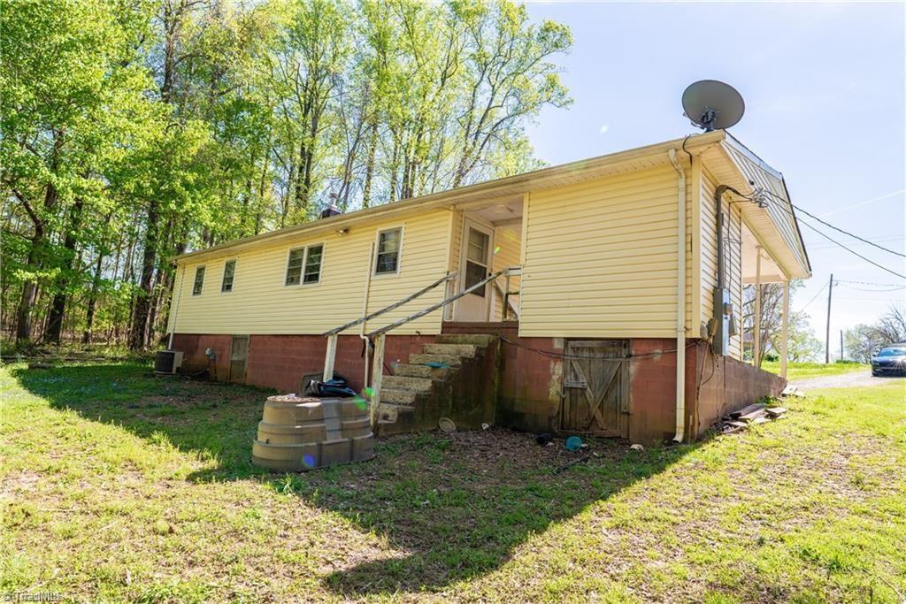 389 Brooks Road Reidsville, NC 27320 - Photo 6 of 6 Gallery Image 6