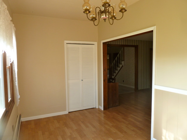 22968 West Grimm Road Antioch, IL 60002 - Photo 5 of 24 a view of a hallway to a bedroom