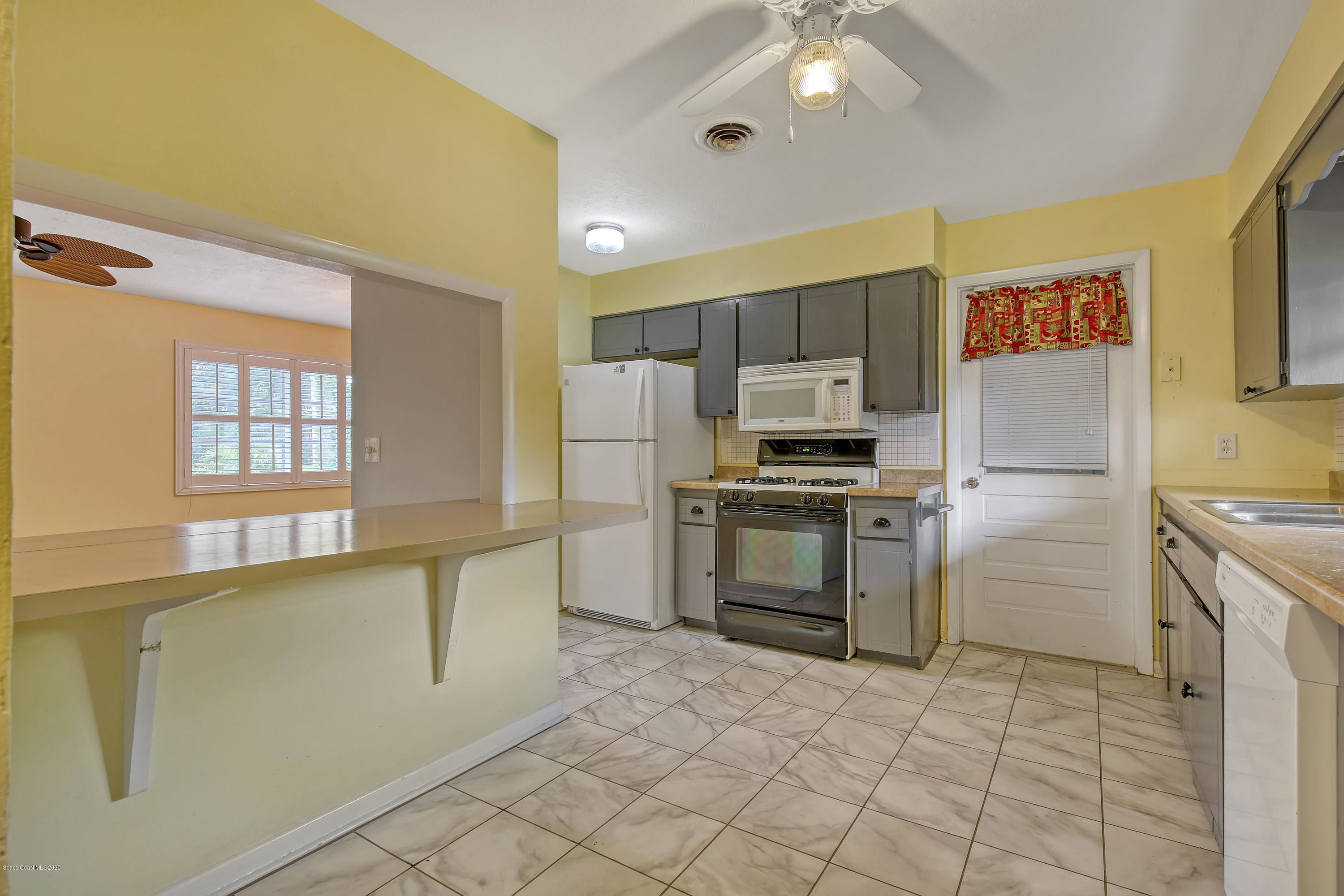 4815 East Key Drive Titusville, FL 32780 - Photo 12 of 32 4815 E Key Dr Titusville FL-print-011-01