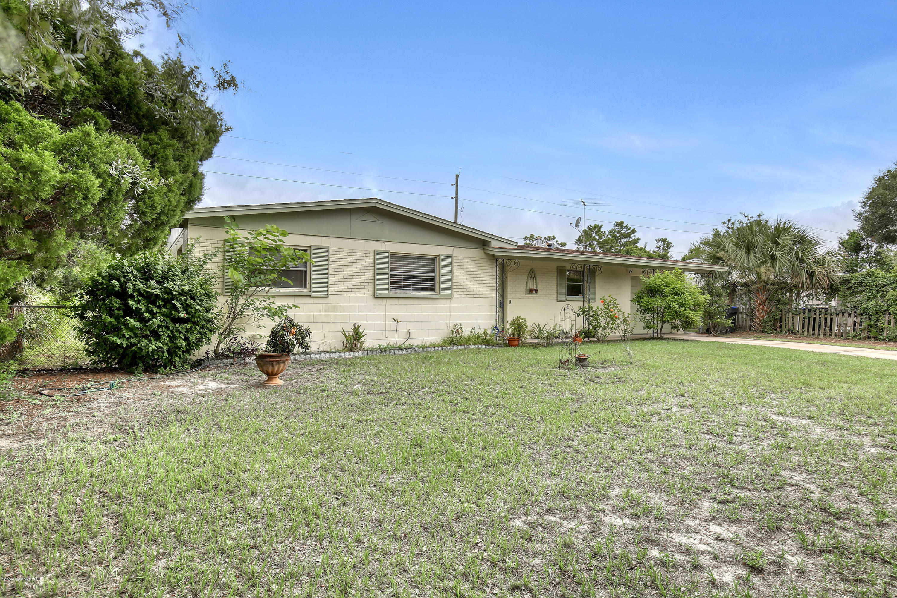 4815 East Key Drive Titusville, FL 32780 - Photo 3 of 32 4815 E Key Dr Titusville FL-print-002-01