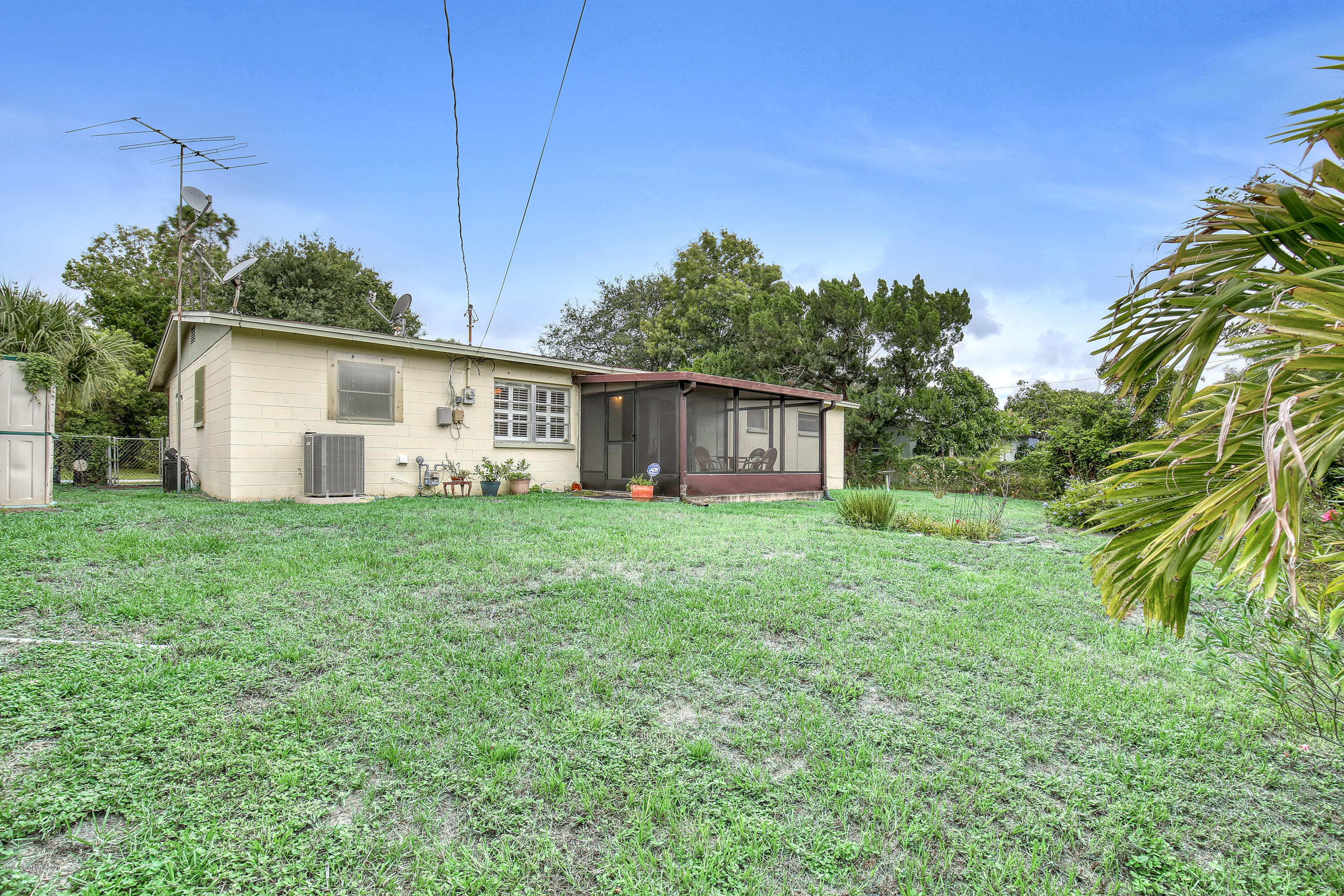 4815 East Key Drive Titusville, FL 32780 - Photo 27 of 32 4815 E Key Dr Titusville FL-print-026-03