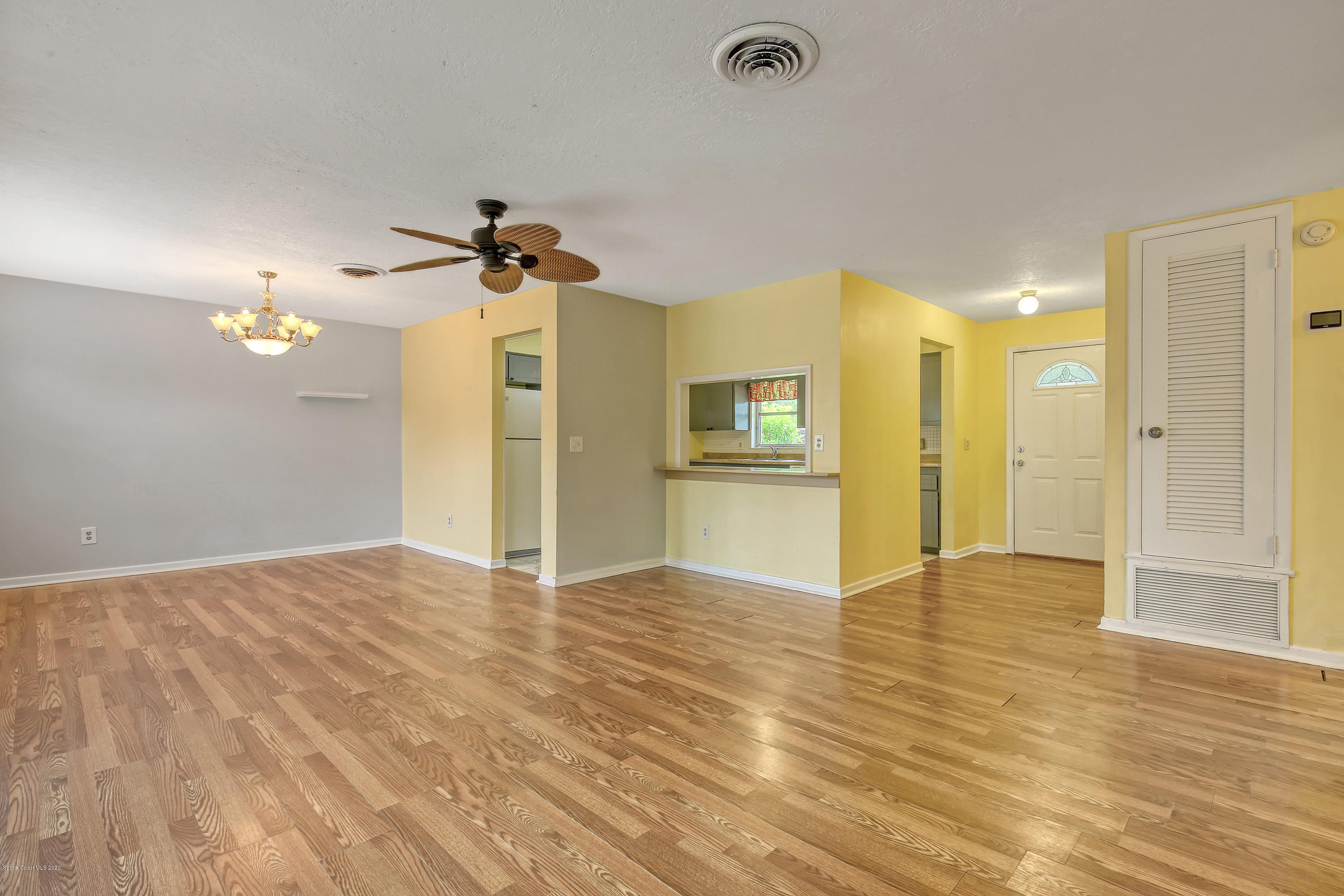 4815 East Key Drive Titusville, FL 32780 - Photo 9 of 32 4815 E Key Dr Titusville FL-print-008-00