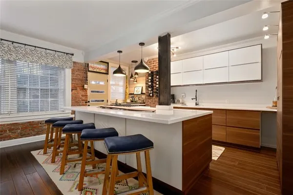 $329,500 | 4436 J C Nichols Parkway, Unit 1S, Kansas City, MO 64111