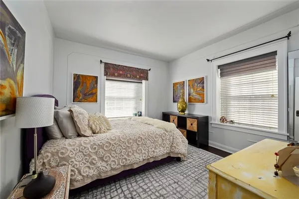 $329,500 | 4436 J C Nichols Parkway, Unit 1S, Kansas City, MO 64111