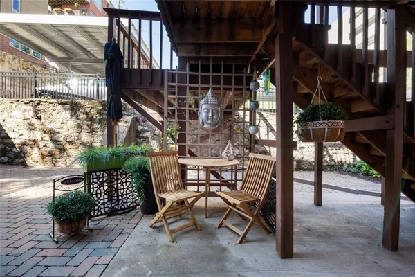 $329,500 | 4436 J C Nichols Parkway, Unit 1S, Kansas City, MO 64111
