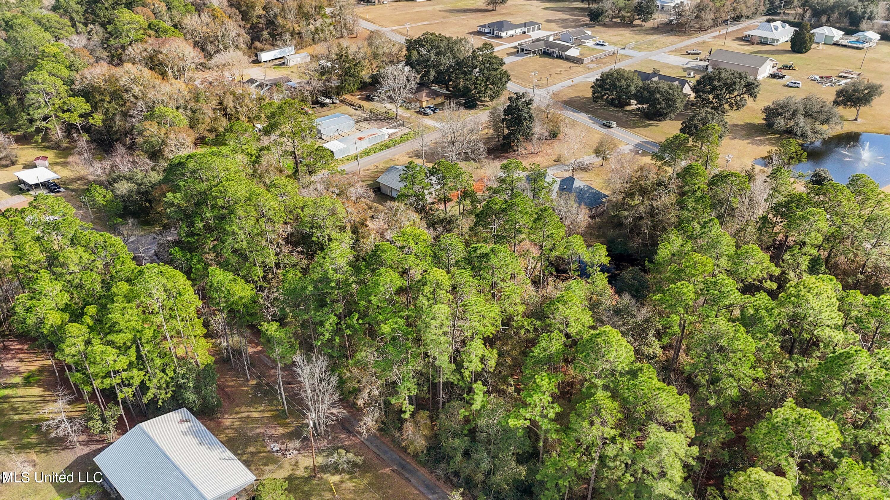 19018 Landon Road Gulfport, MS 39503 - Photo 37 of 39 037