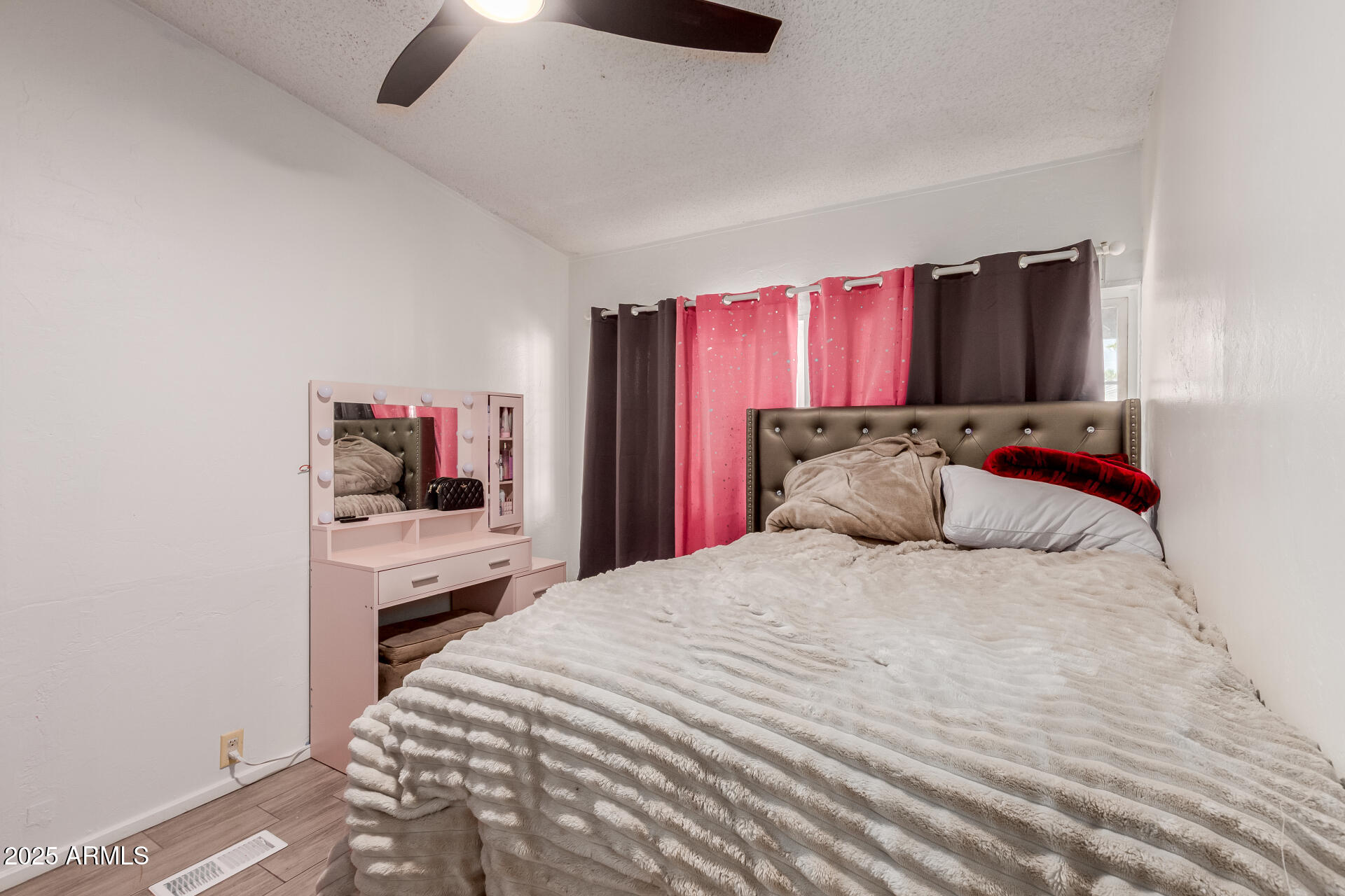 555 West Warner Road, Unit 139 Chandler, AZ 85225 - Photo 12 of 21 a bedroom with a bed and a closet