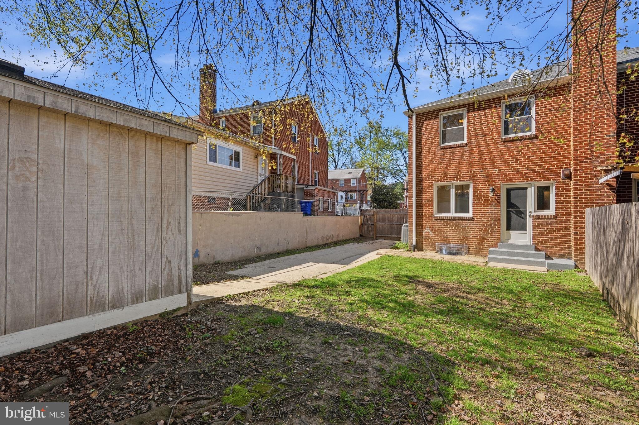 11977 Andrew Street Silver Spring, MD 20902 - Photo 26 of 28 Large backyard