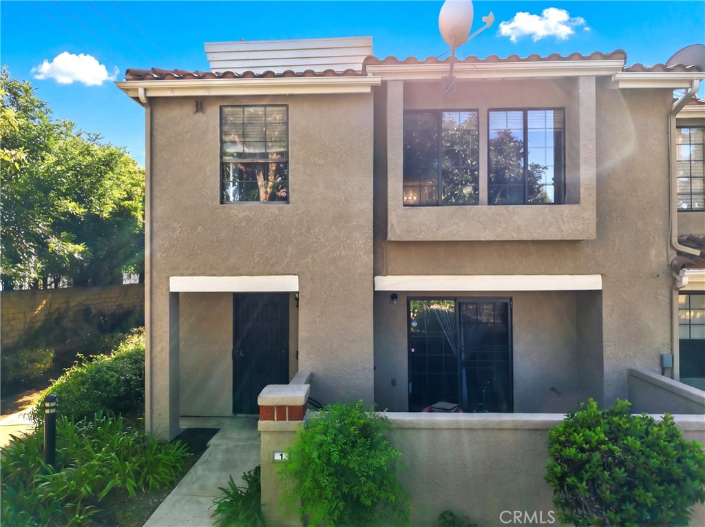 8167 Vineyard Avenue Rancho Cucamonga, CA 91730 - Photo 2 of 23