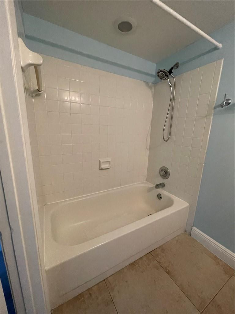 5646 Rock Island Road, Unit 211 Tamarac, FL 33319 - Photo 24 of 35 Photo 24