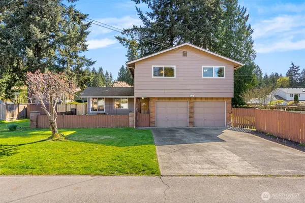 $450,000 | 6801 Husky Way Southeast, Lacey, WA 98503